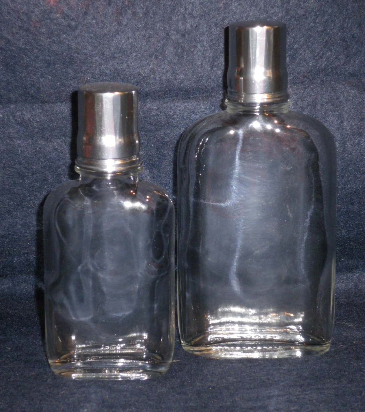 Glas-Taschenflaschen mit Alu-Schraubbecher
